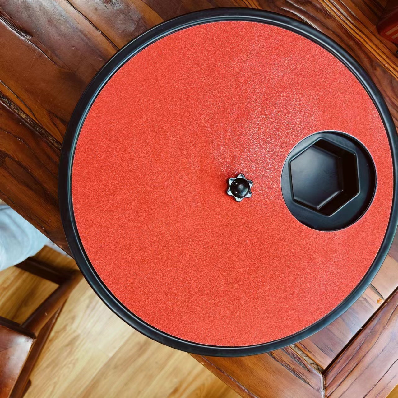 Nail Grinding Slow Feeder for Pets